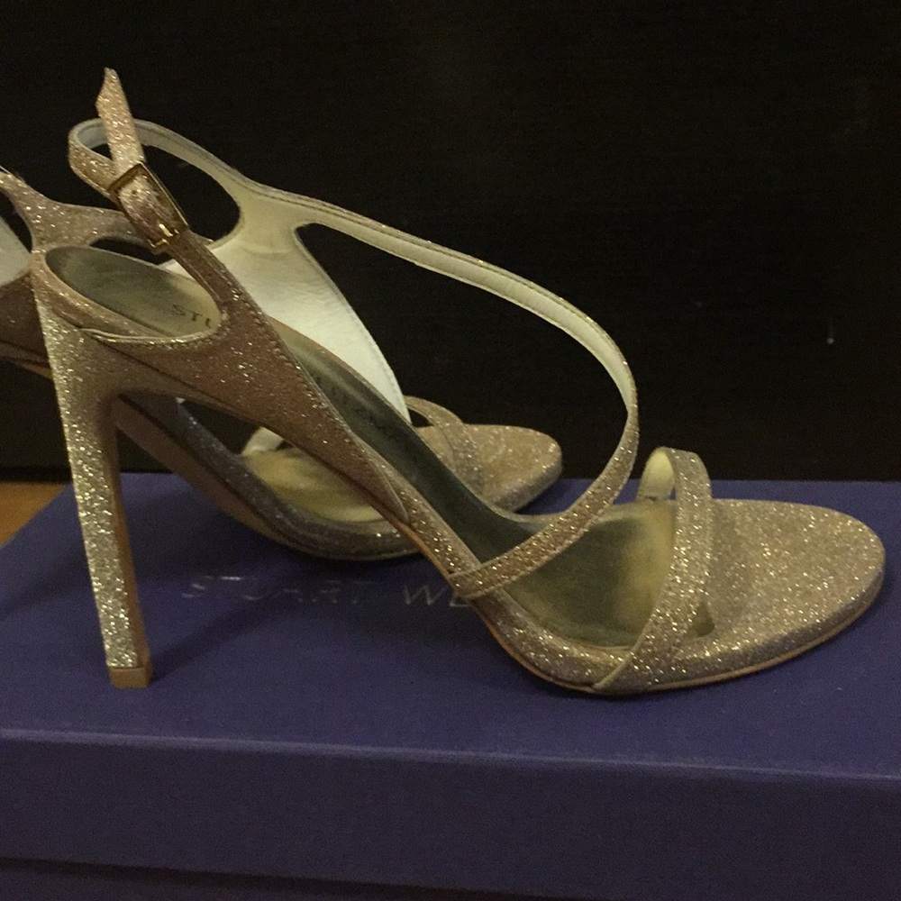 Stuart Weitzman - Picture 3 of 5